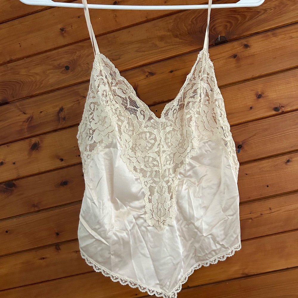Vintage Elegant light pink Lace intimates